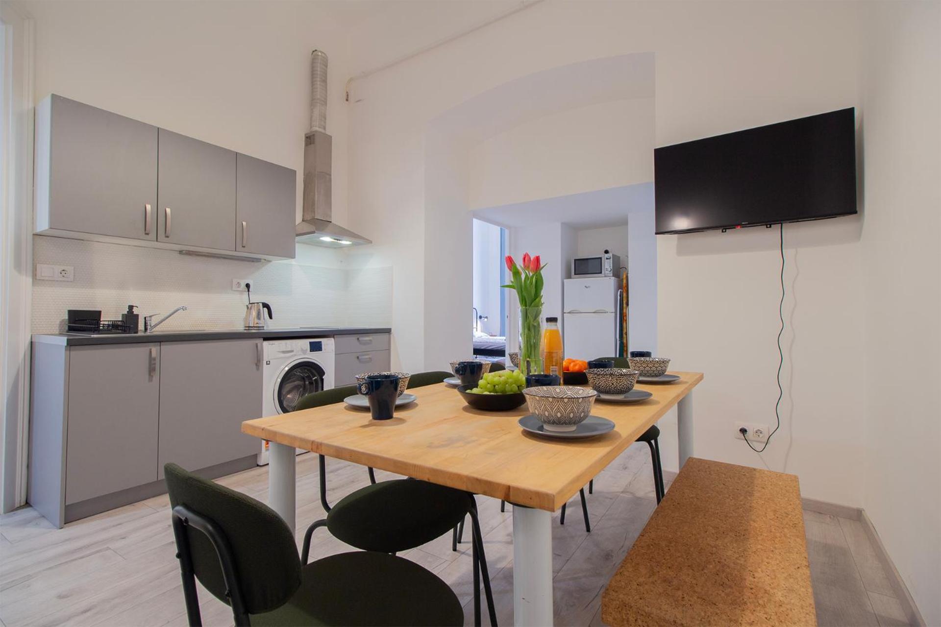 Dohany With 3bedroom 1,5bath - 9people Apartmán