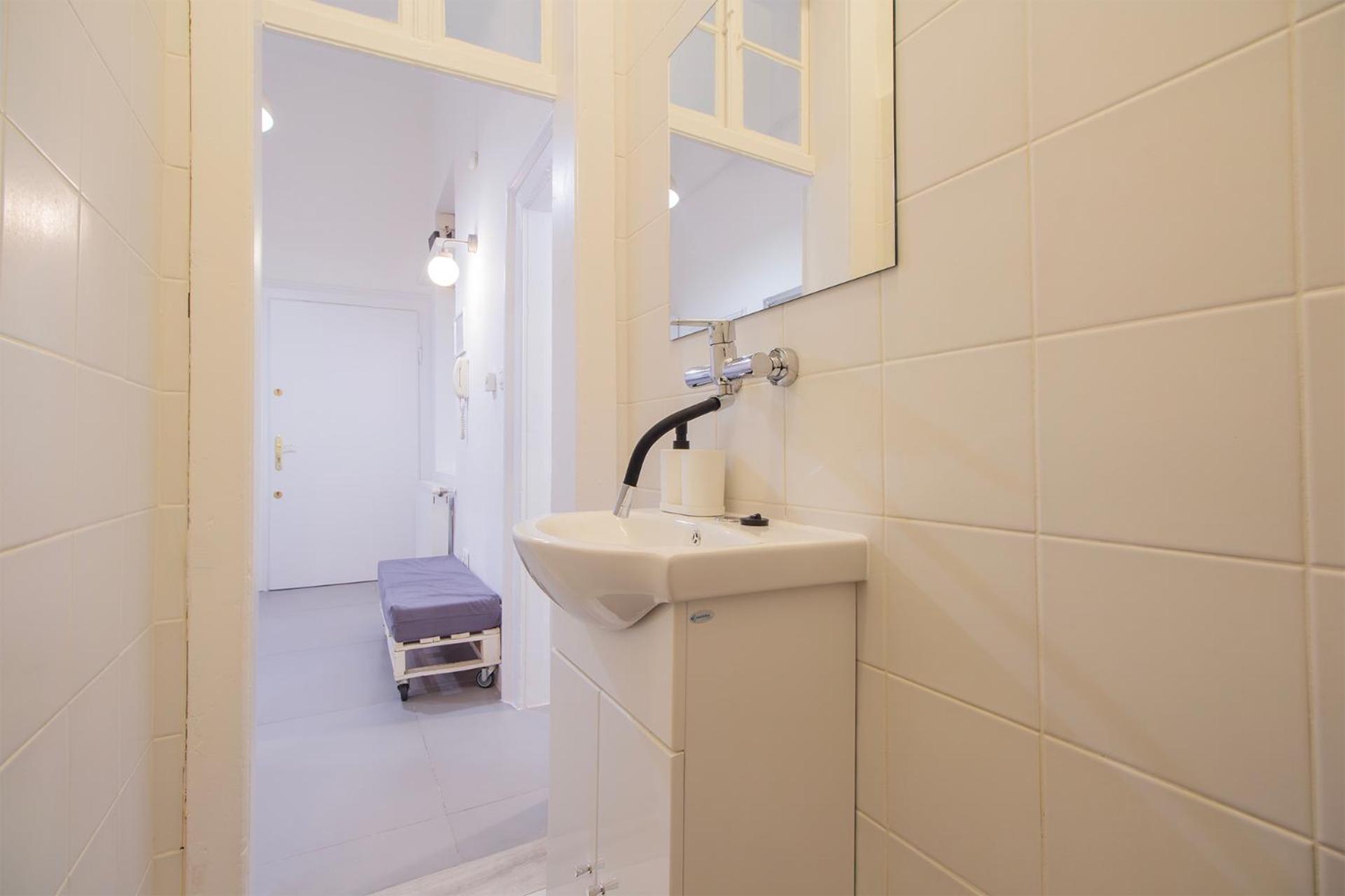 Dohany With 3bedroom 1,5bath - 9people *