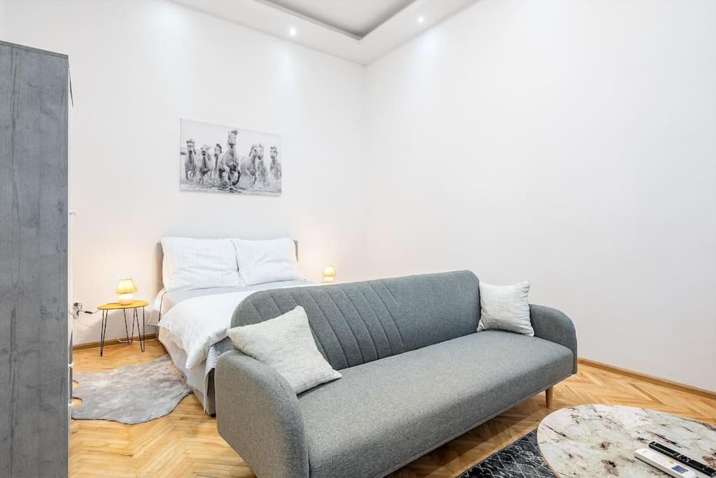 Dizsu's Place