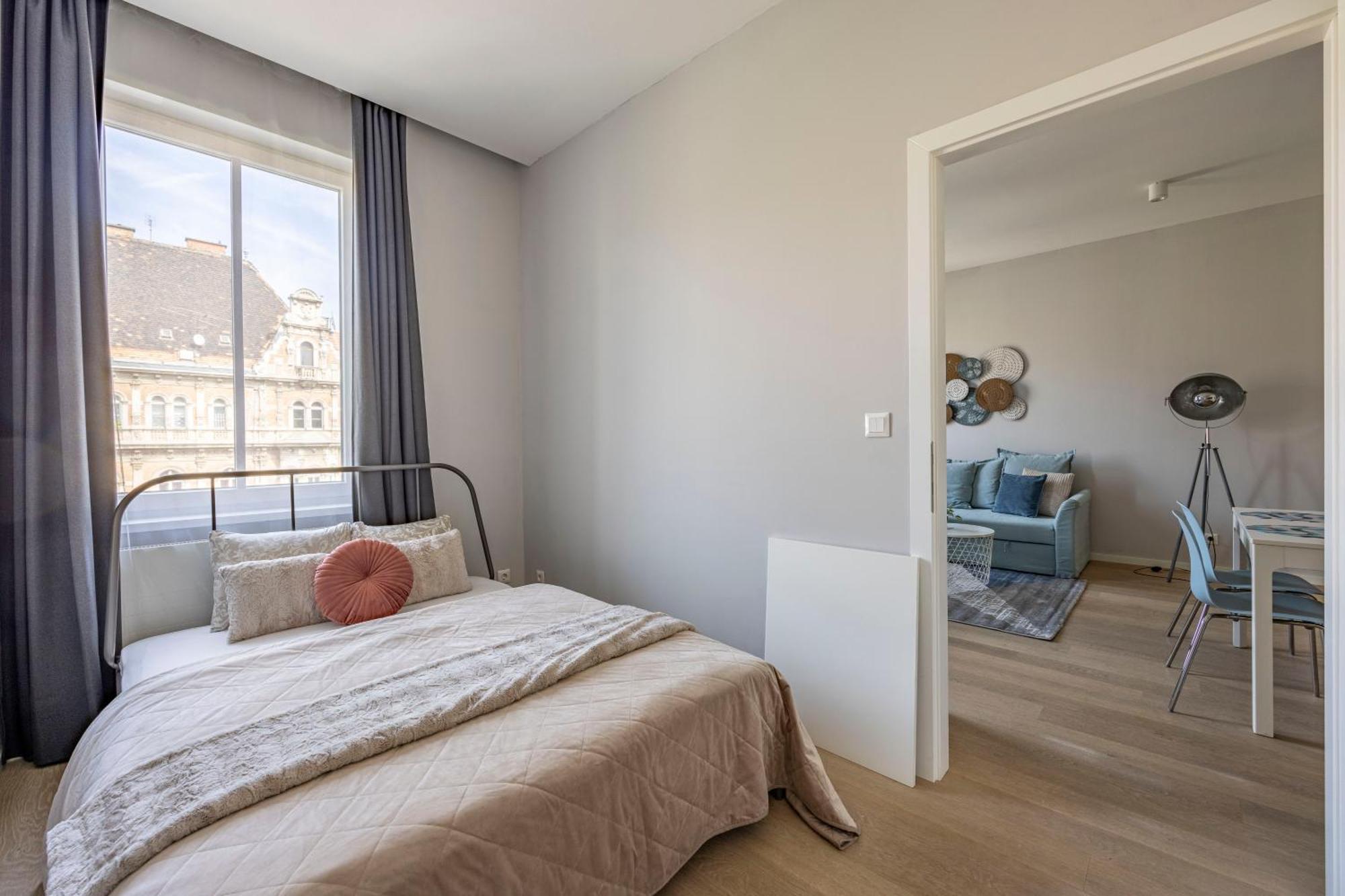 Stylish & Spacious By Prestige Homes Lejlighed Budapest