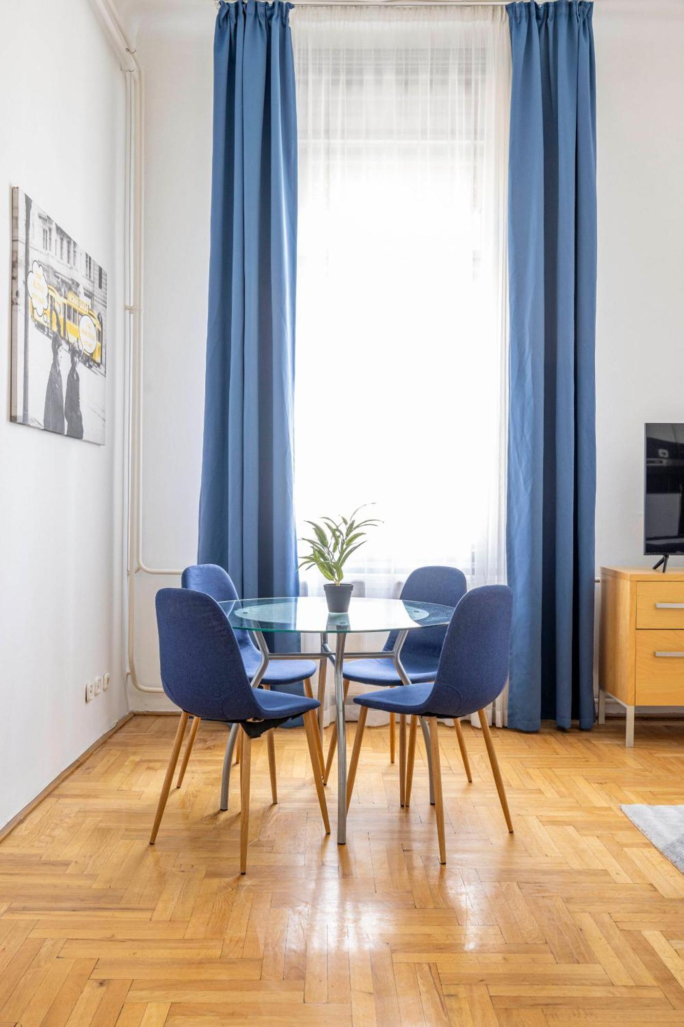 Super Cozy On The St. Stephen Road Apartament