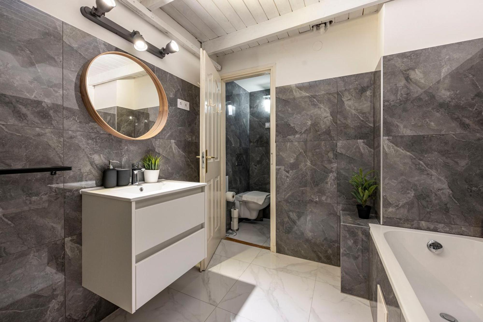 & Cozy Dream By Prestige Homes Apartment