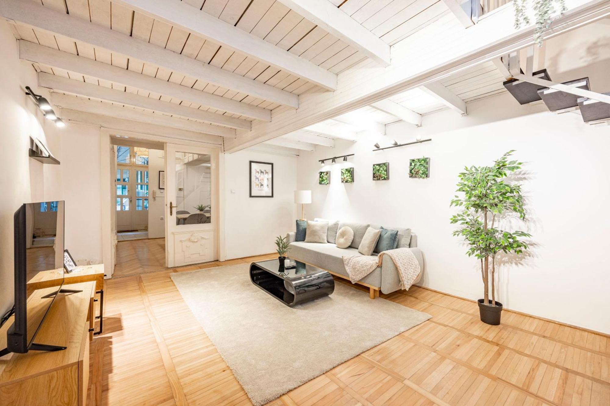 & Cozy Dream By Prestige Homes Apartment *