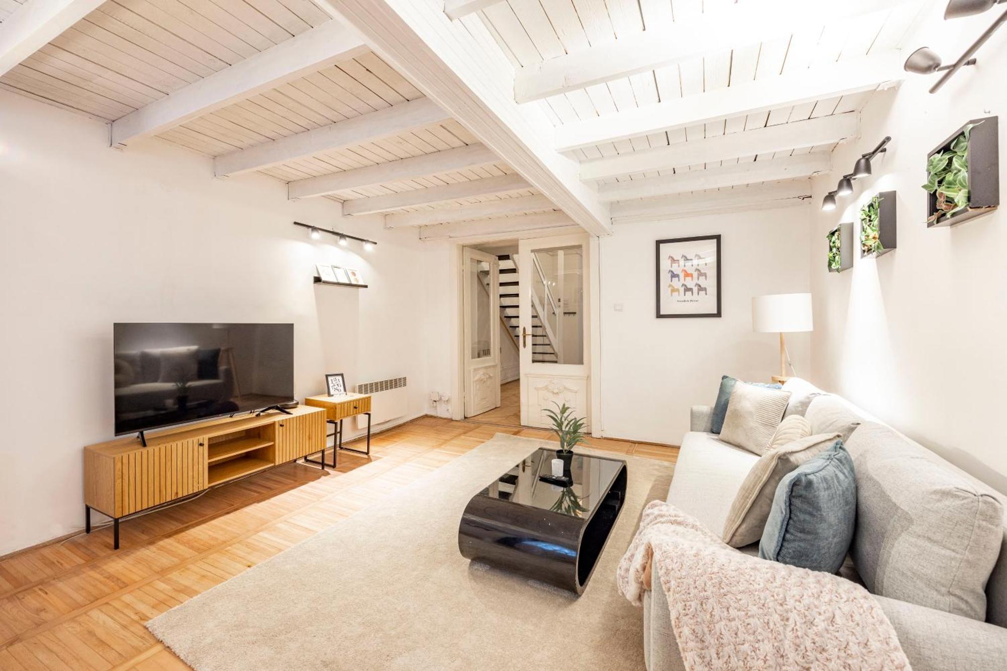 & Cozy Dream By Prestige Homes Budapest