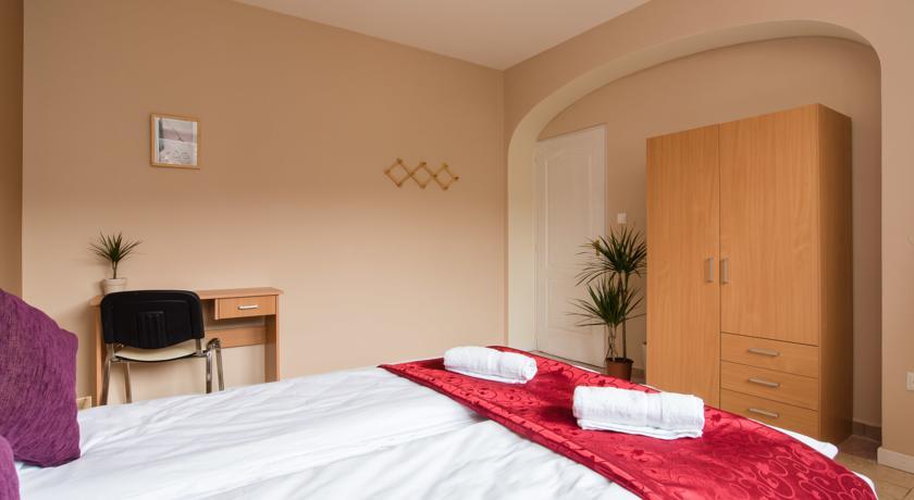 Zen House Hostal