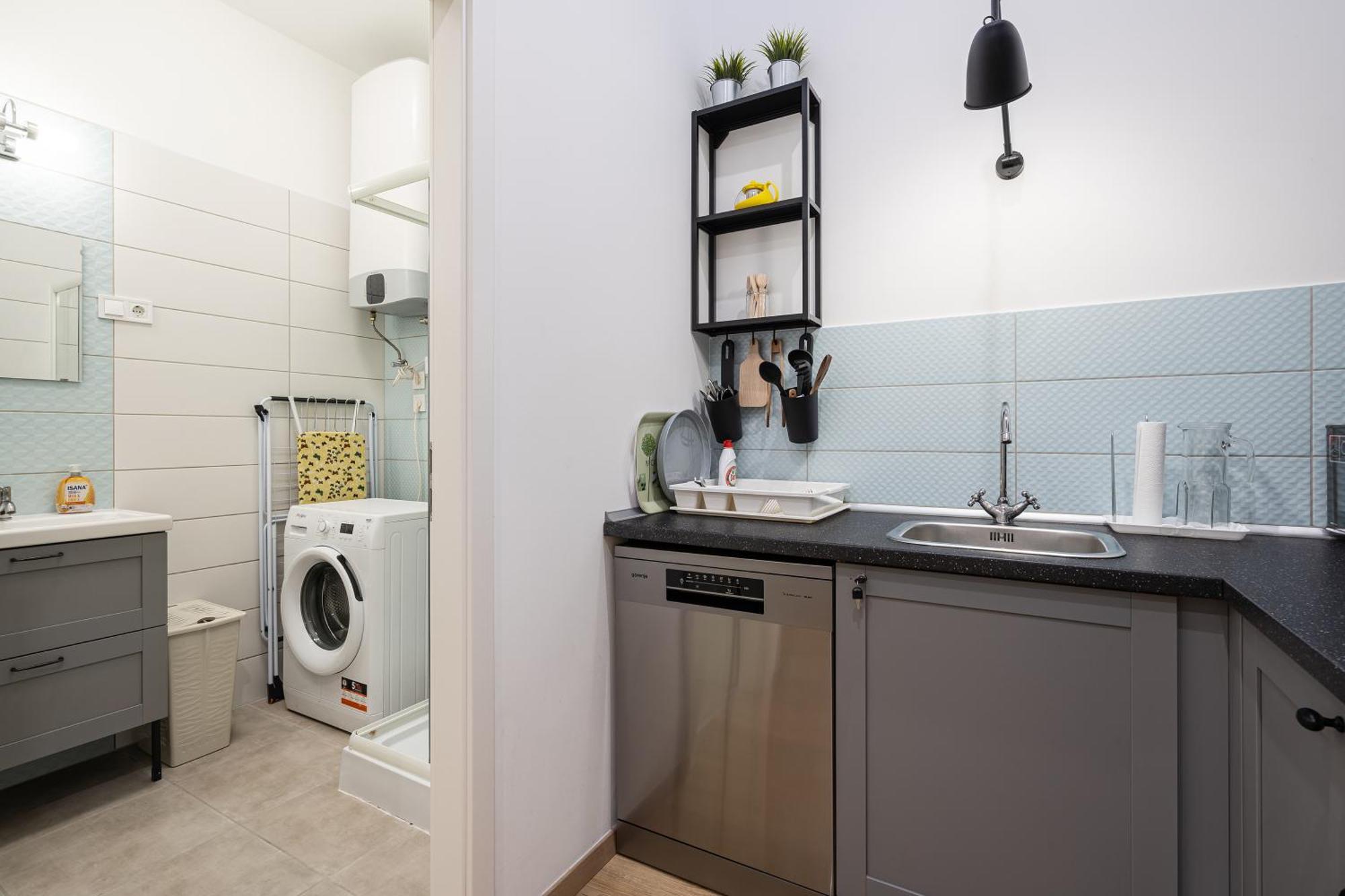 Kristi Tiptop In The Heart Of Apartament *