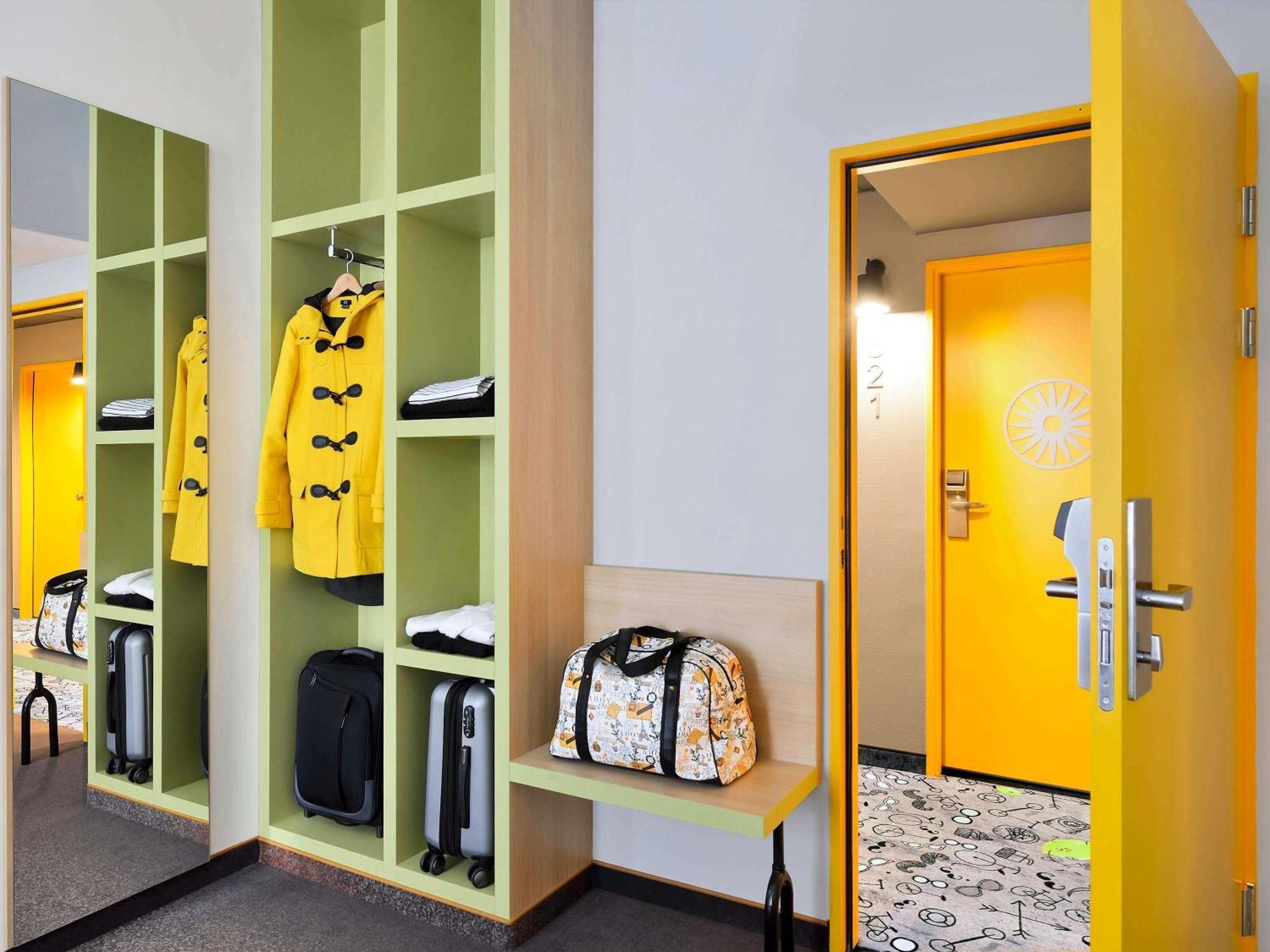 Ibis Styles Hotel 3*