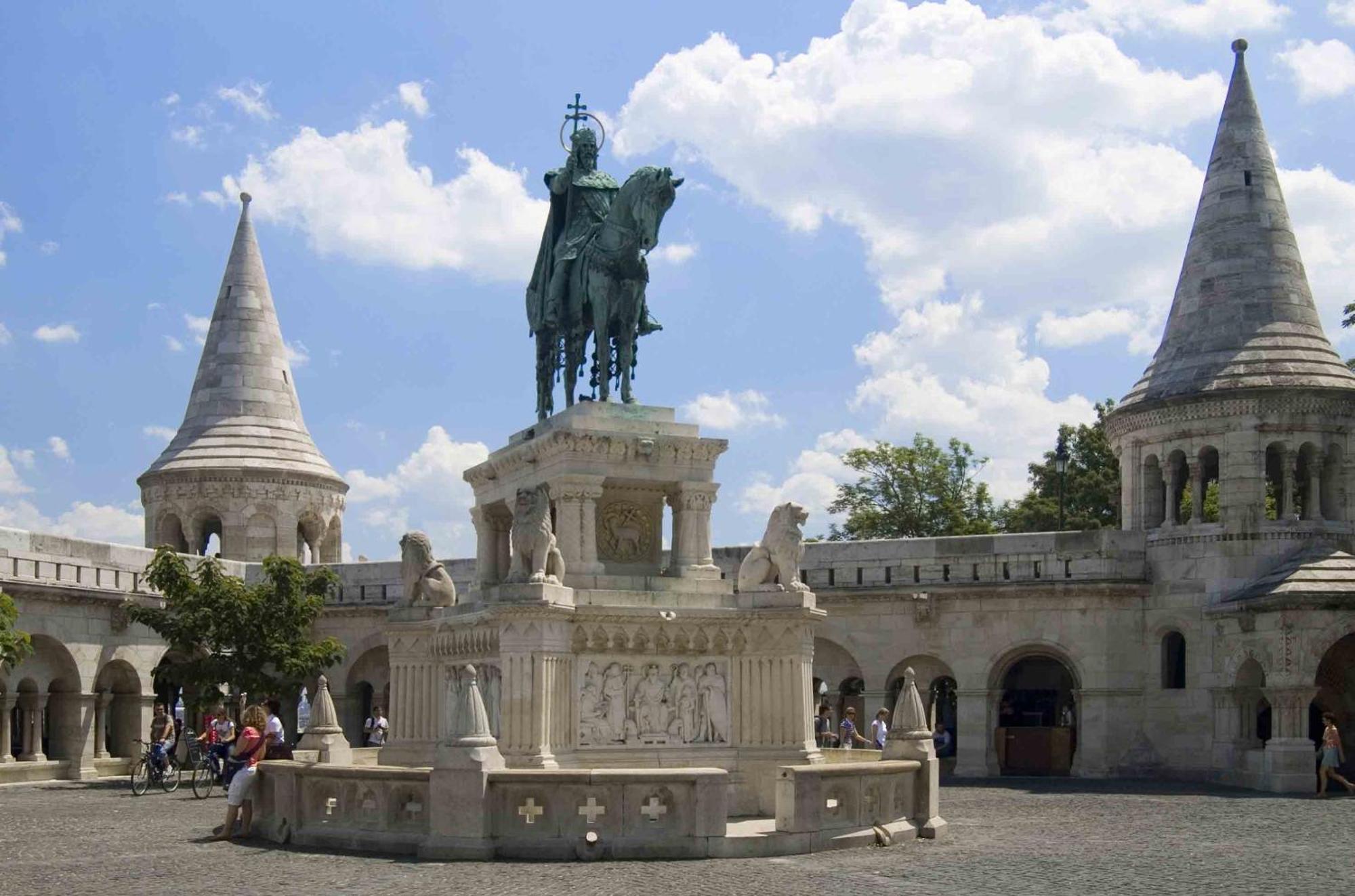 Hotel Buda Castle 4*