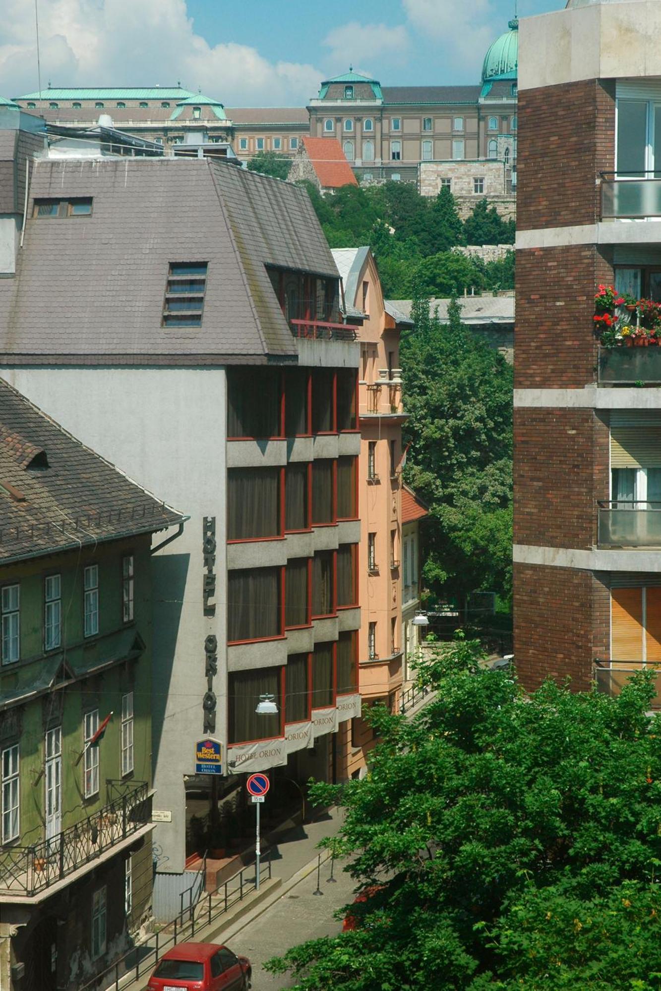 Hotel Orion Várkert 3*