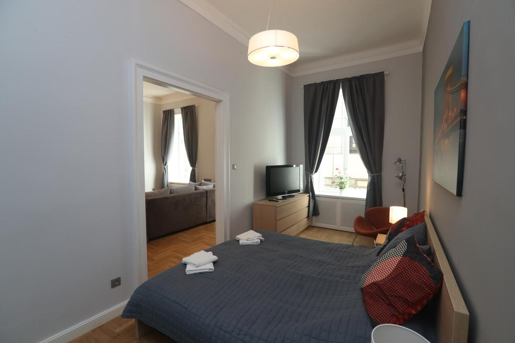 Apartment Supreme Center
