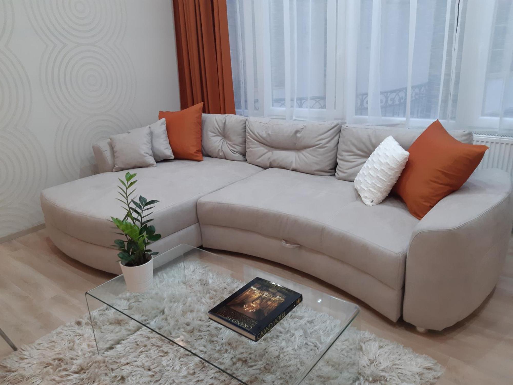 Modern, Quiet & Cozy In The Middle Of Downtown Near Danube At Fashion Street