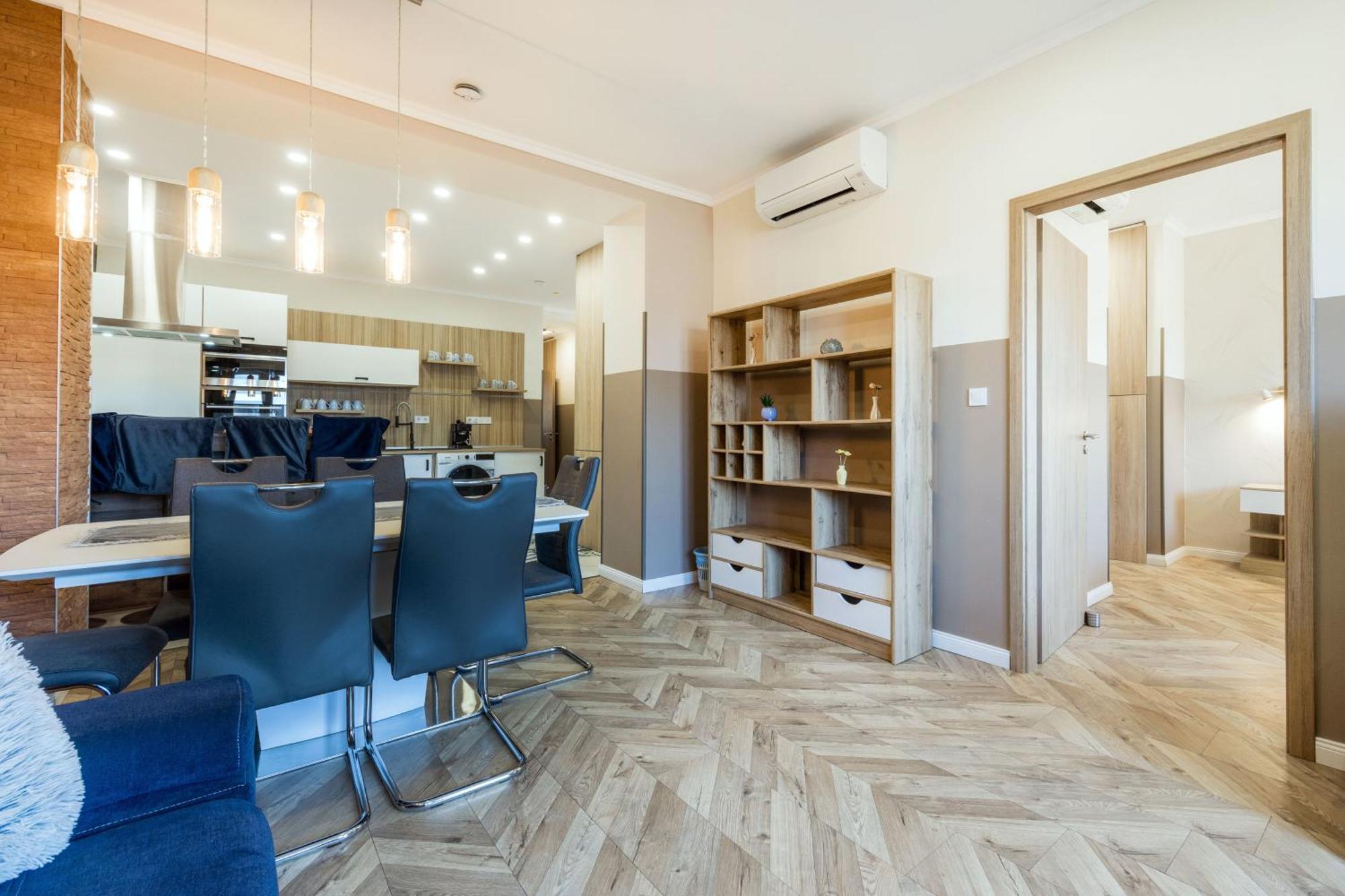 Nehru Budapest