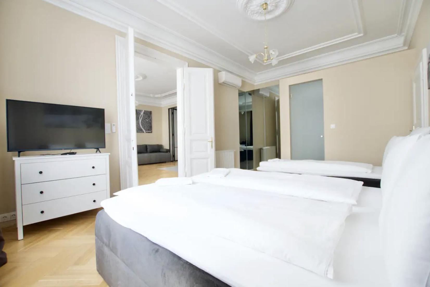 Lägenhet Premium By Hi5 - Ferenciek Tere - 3 Bdr *