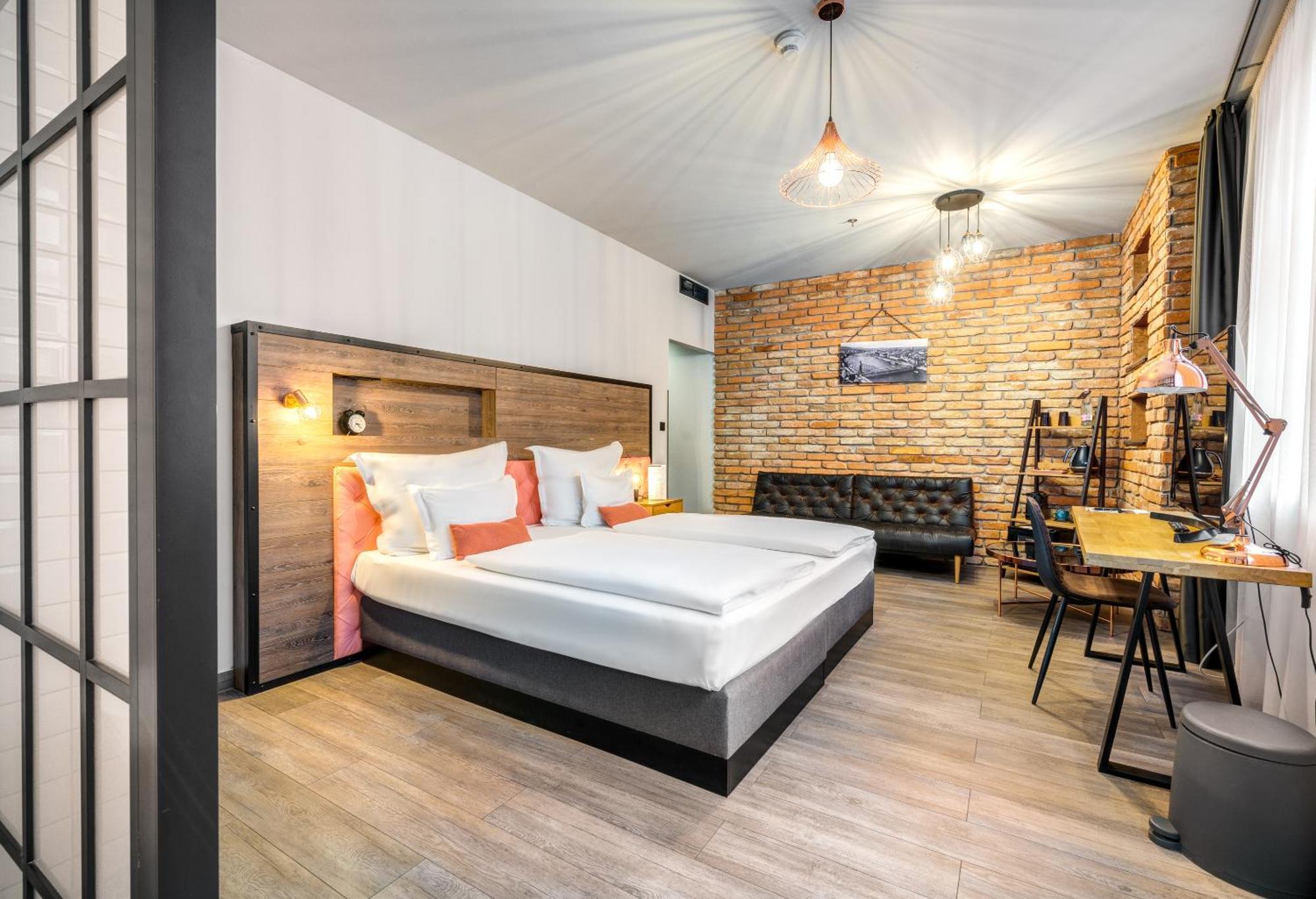 Hotel Memories Oldtown 4*