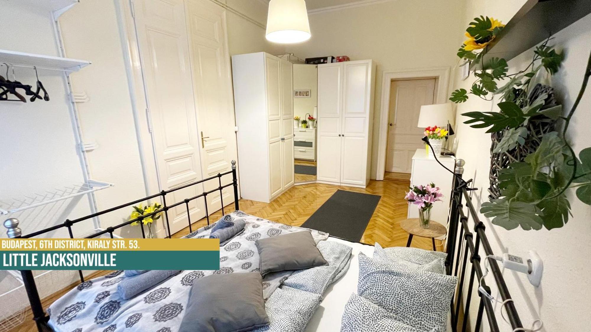 Little Americas Music Academy Apts. Apartamento *