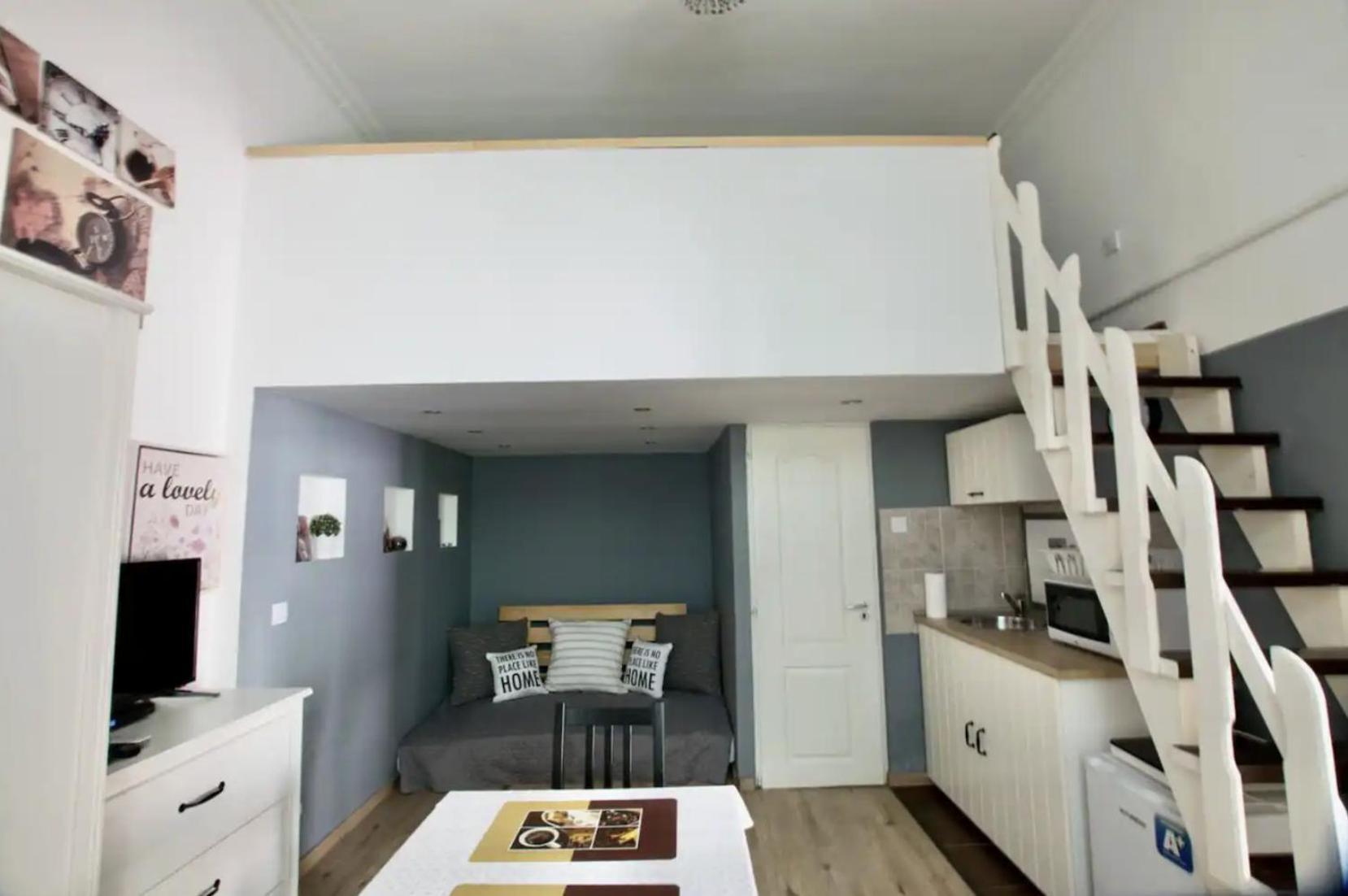 Standard By Hi5 - Wesselenyi 8 * Budapest