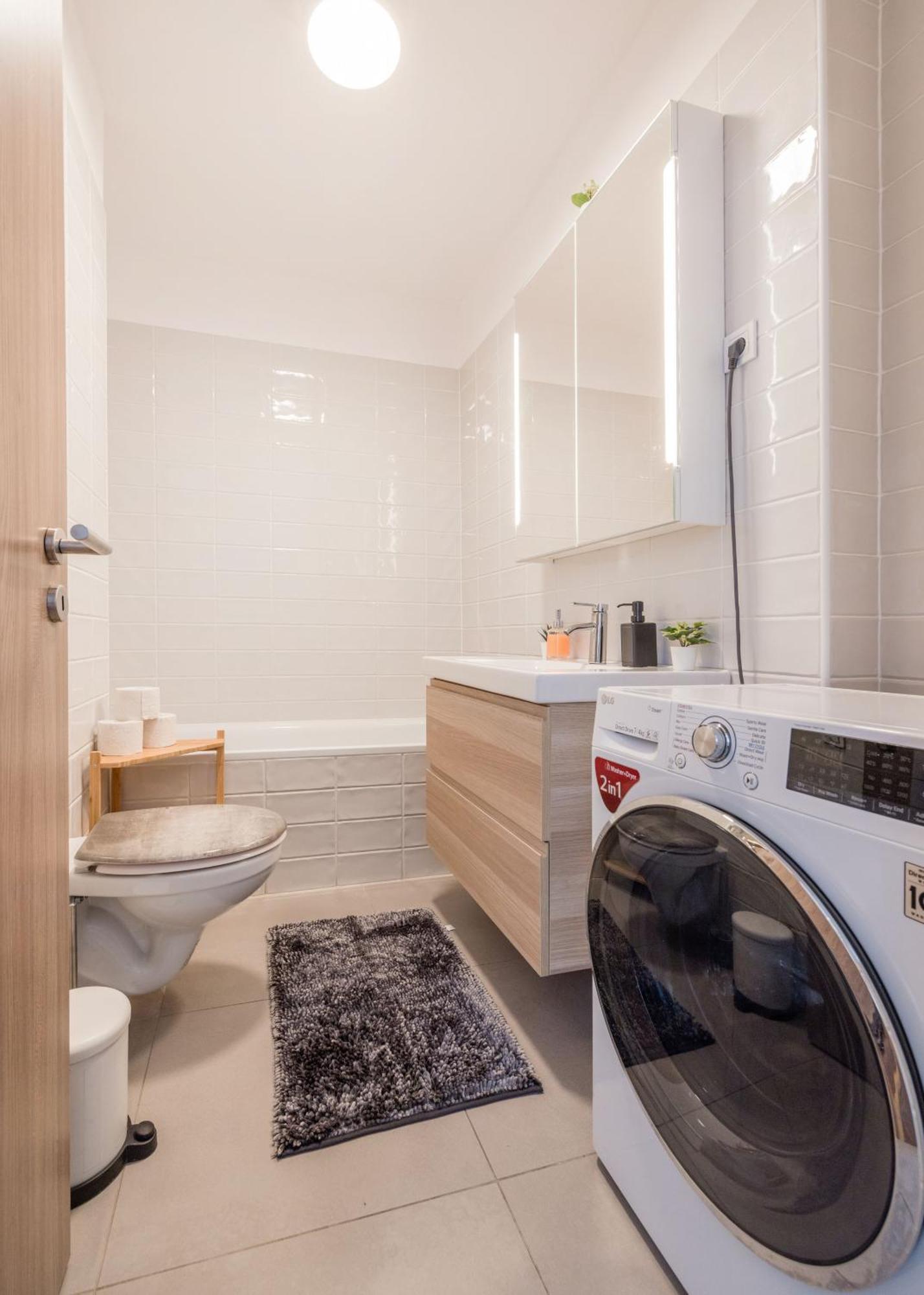 Bright Floor With Parking Apartamento