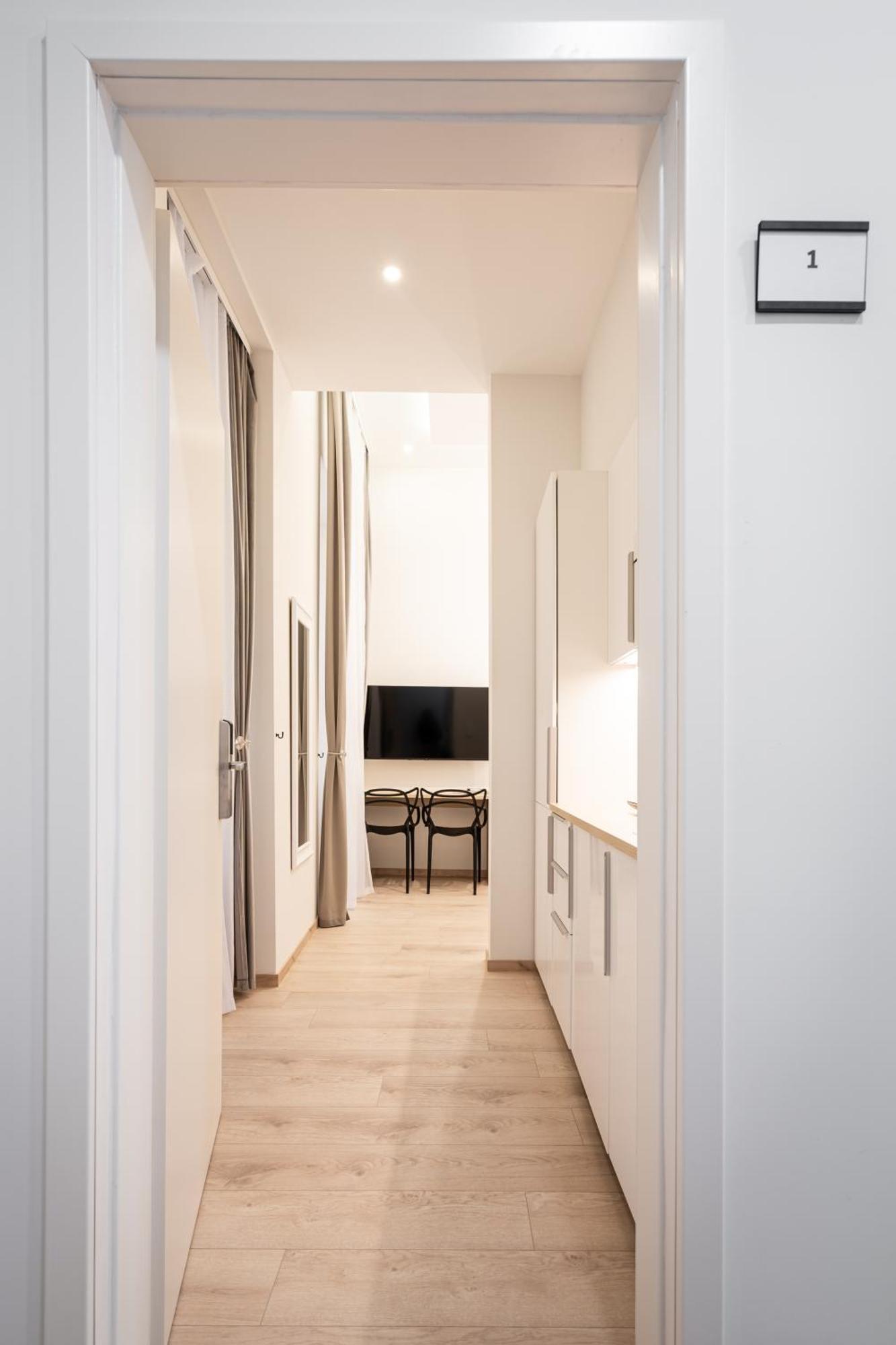 D20 - Gozsdu Garden - Location By Bqa Appartement