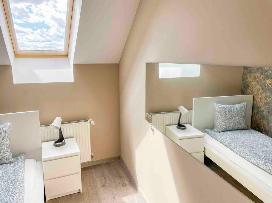 I77 Spacious Modern 3bedroom Lägenhet Budapest