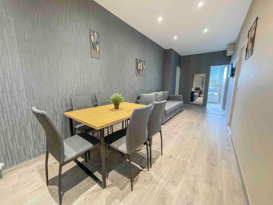 I77 Spacious Modern 3bedroom Lägenhet
