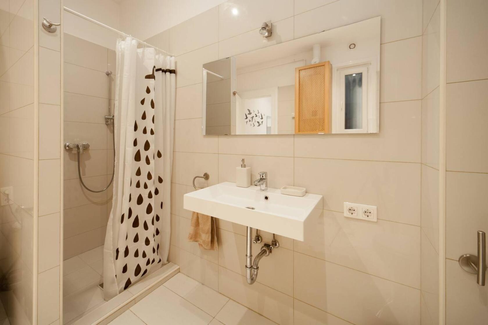 Anett's Downtown Apartment Budapest