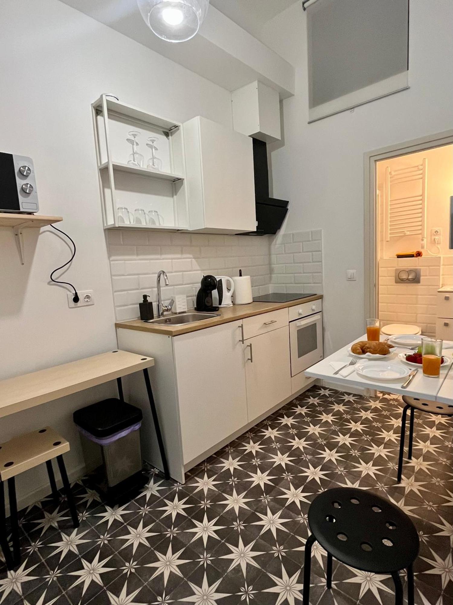 West Station Gallery - Free Parking, Cozy Home, Perfect For Families * Budapest