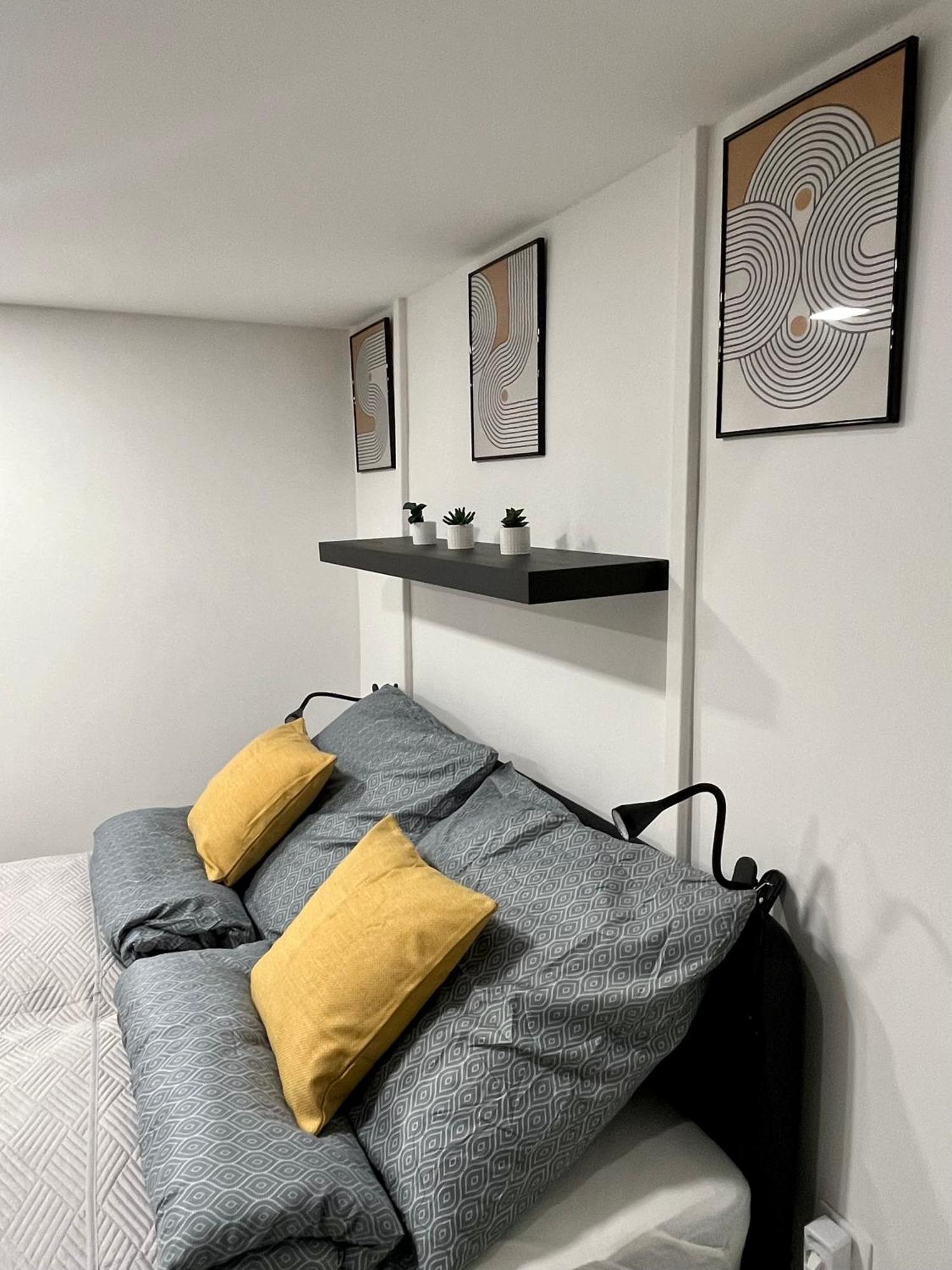 West Station Gallery - Free Parking, Cozy Home, Perfect For Families Budapest