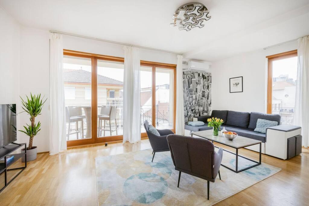 Dream With Grand Terrace In The Center Apartamento Budapest