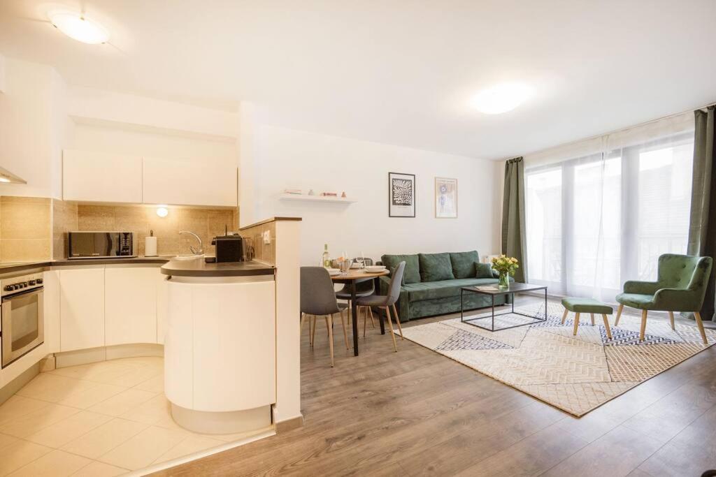 Appartamento Stylish With Balcony In *