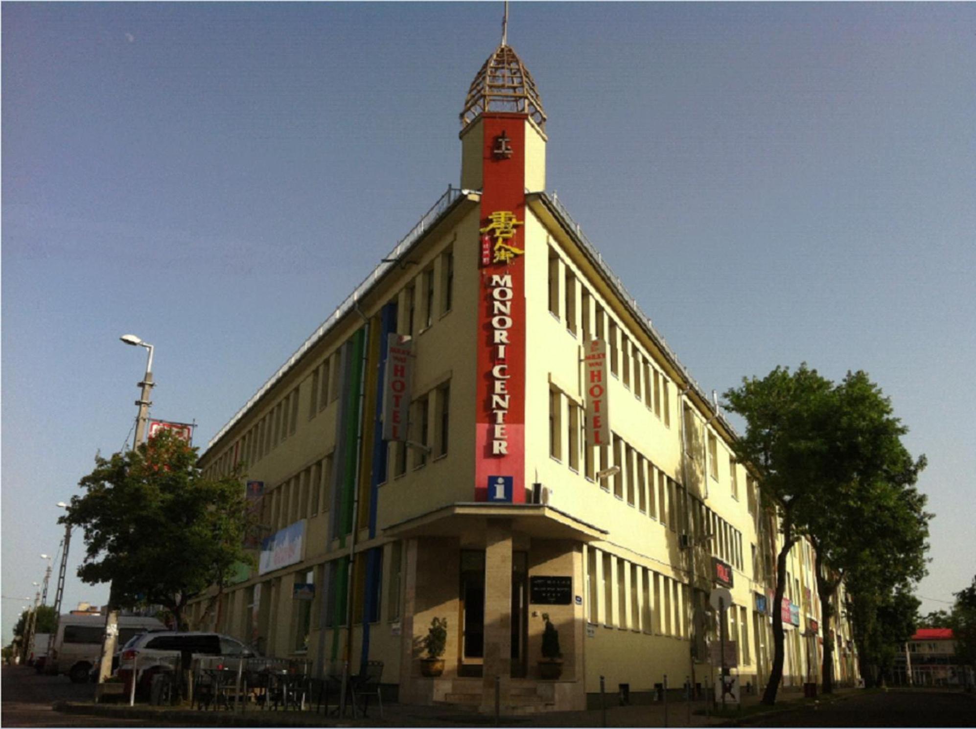 Hotel Milky Way 4*