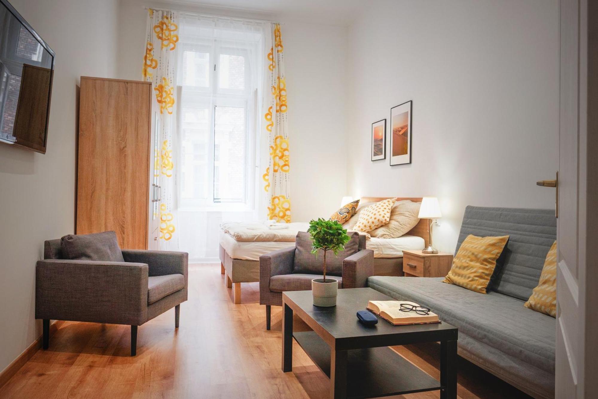 Apartman Jozsef Krt 3br - Near Corvin *