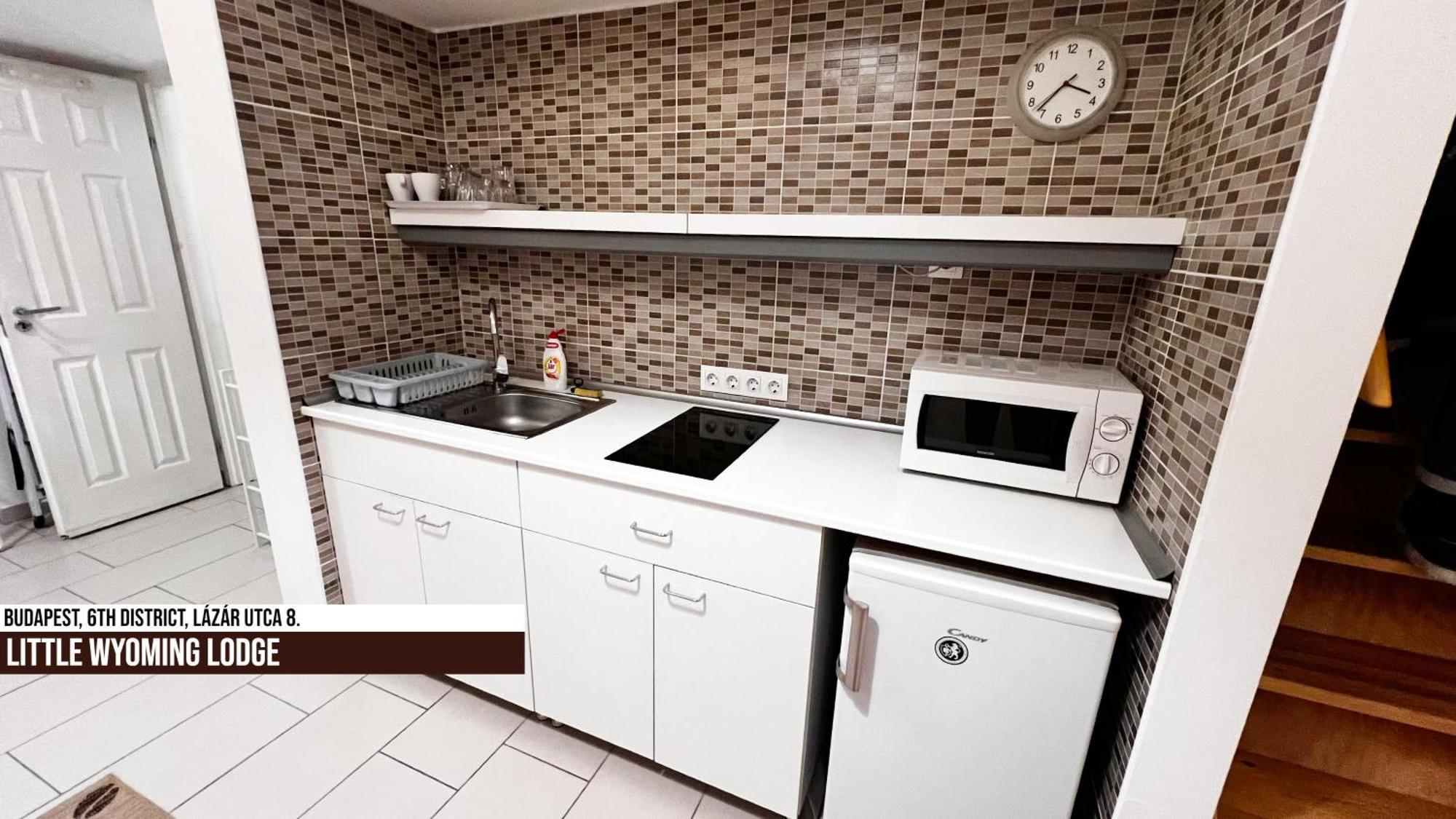Little Americas Wyoming Apartment Budapest
