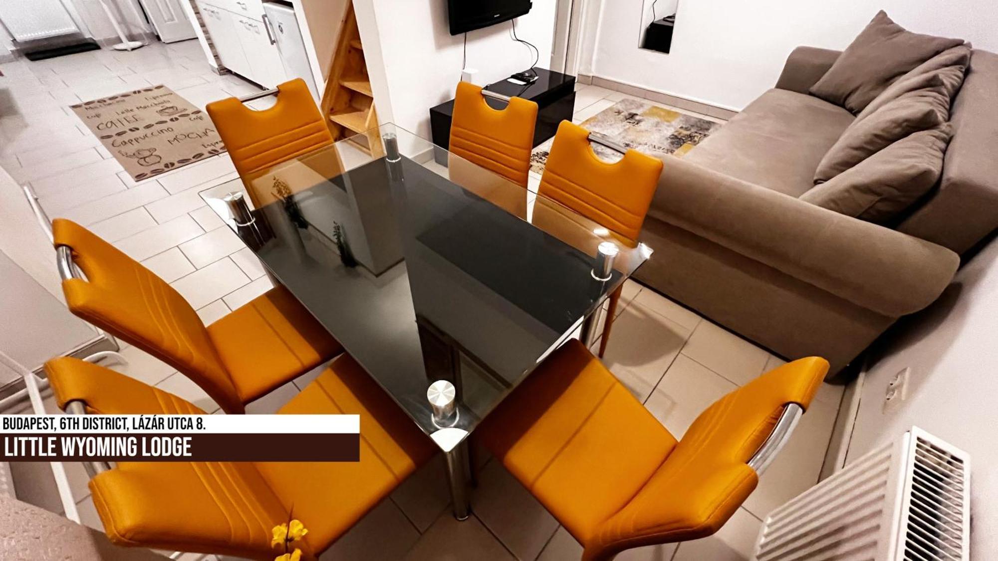 Little Americas Wyoming Apartment Budapest
