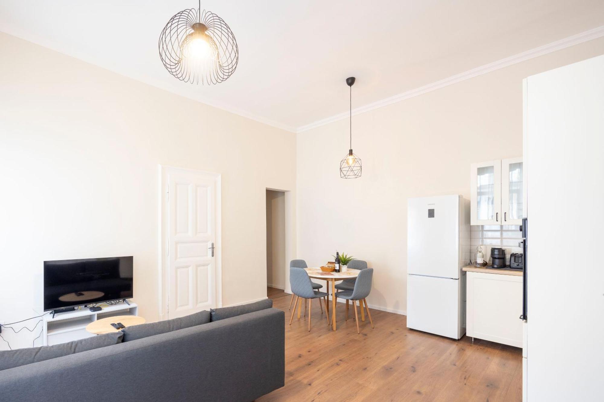 Apartment Lovely By Julia