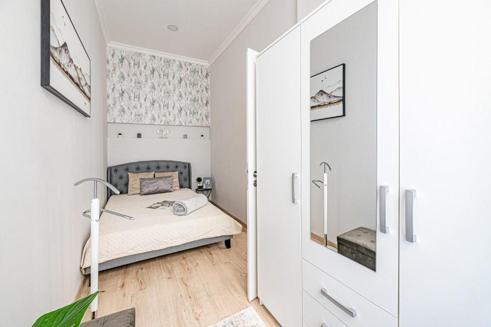 Dessewffy Apartman *