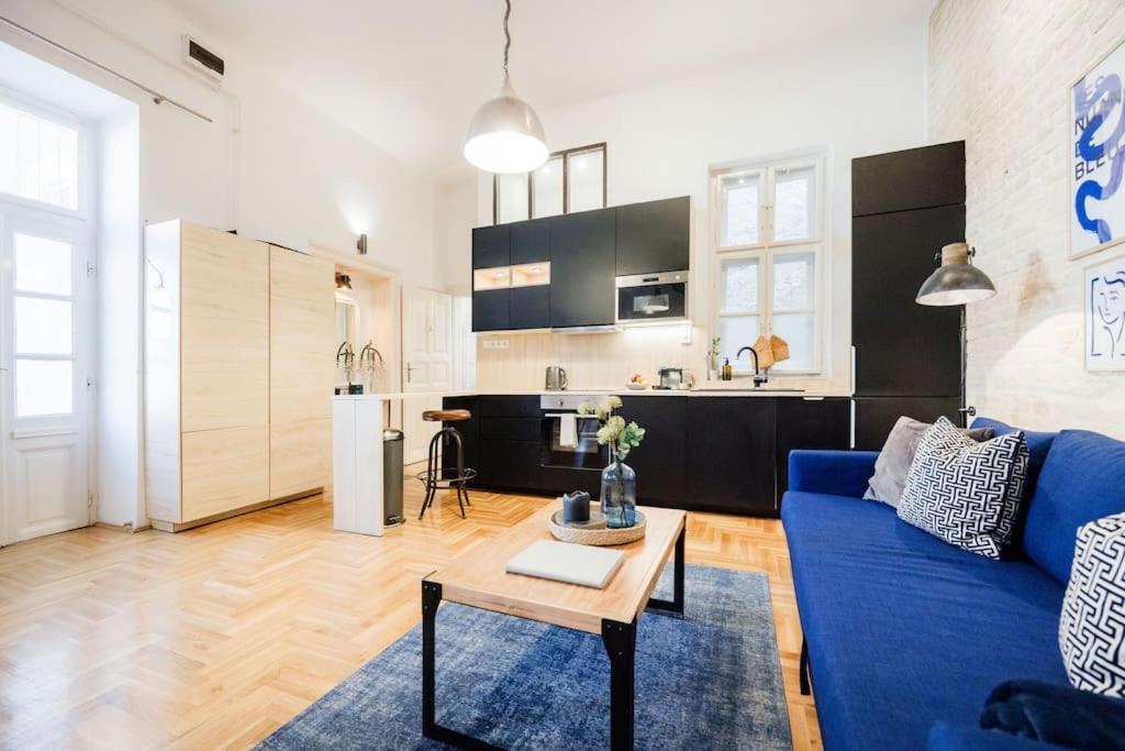 Apartamento Wellness Duplex Penthouse Sauna & Jacuzzi-heart Of Budapest