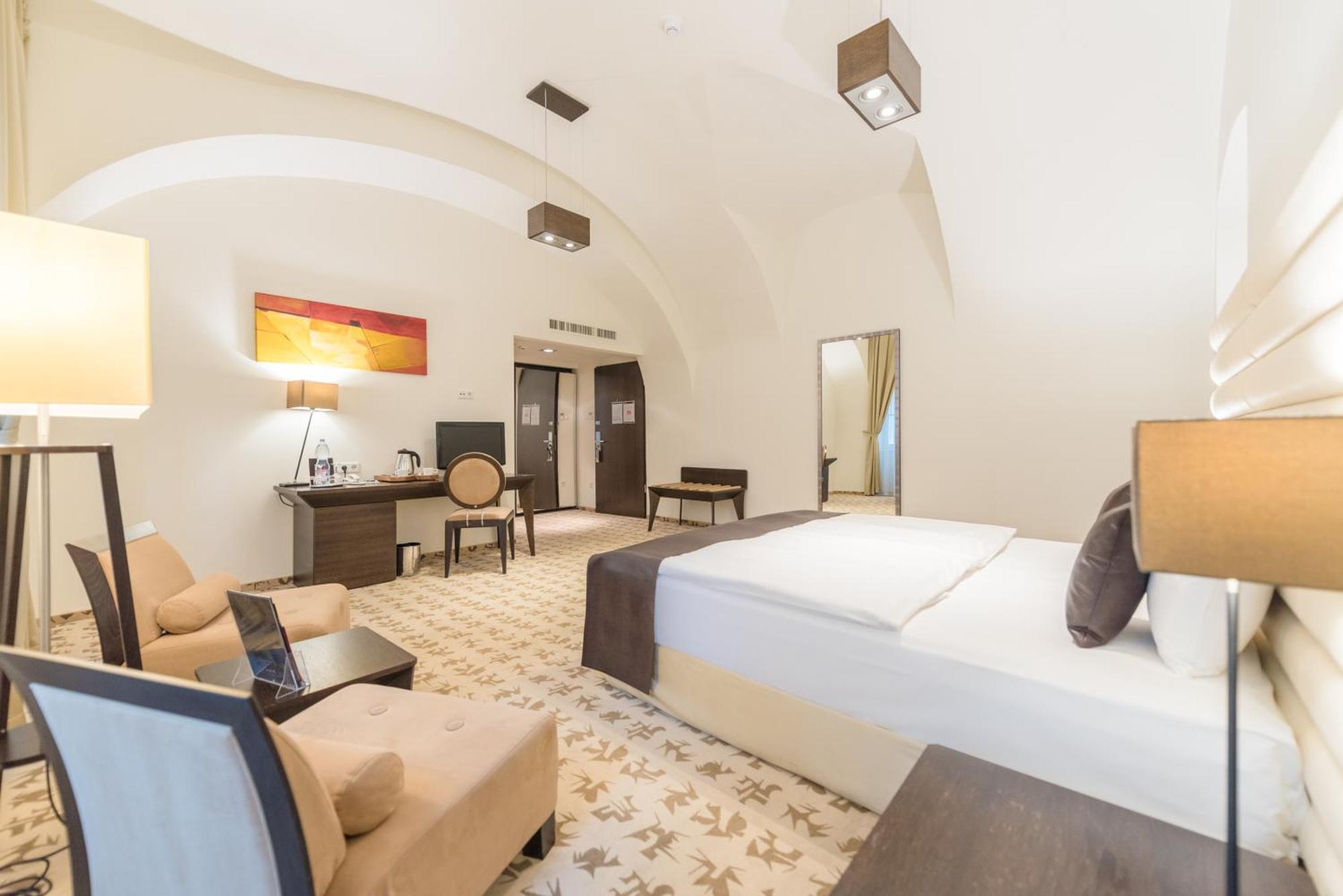 Buda Castle Hotel 4*