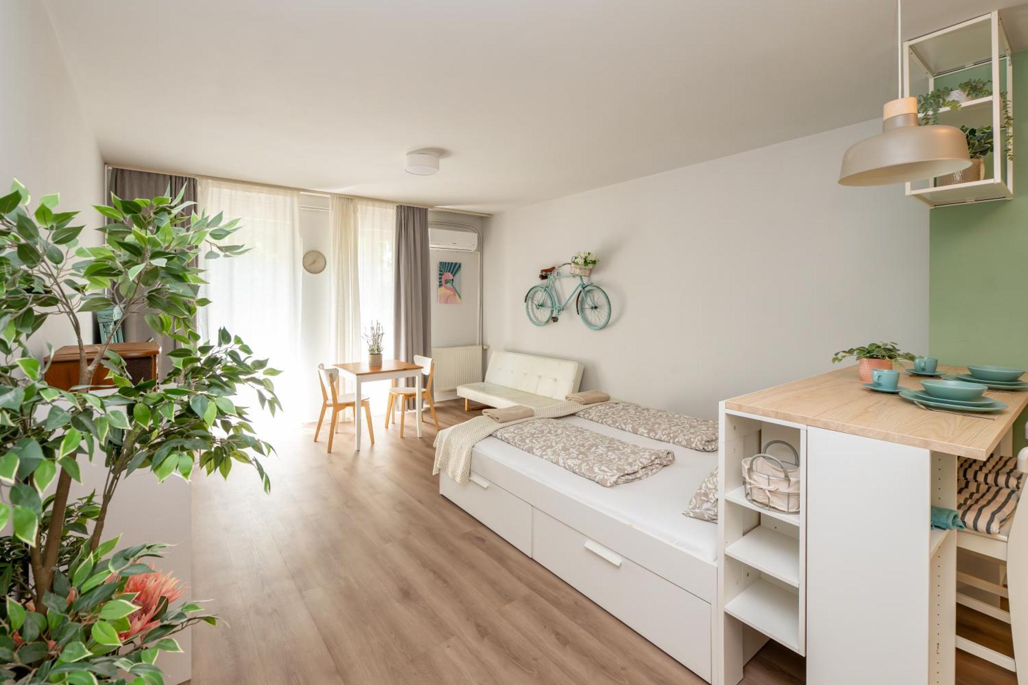 Klauzal 102 Center * Budapešť