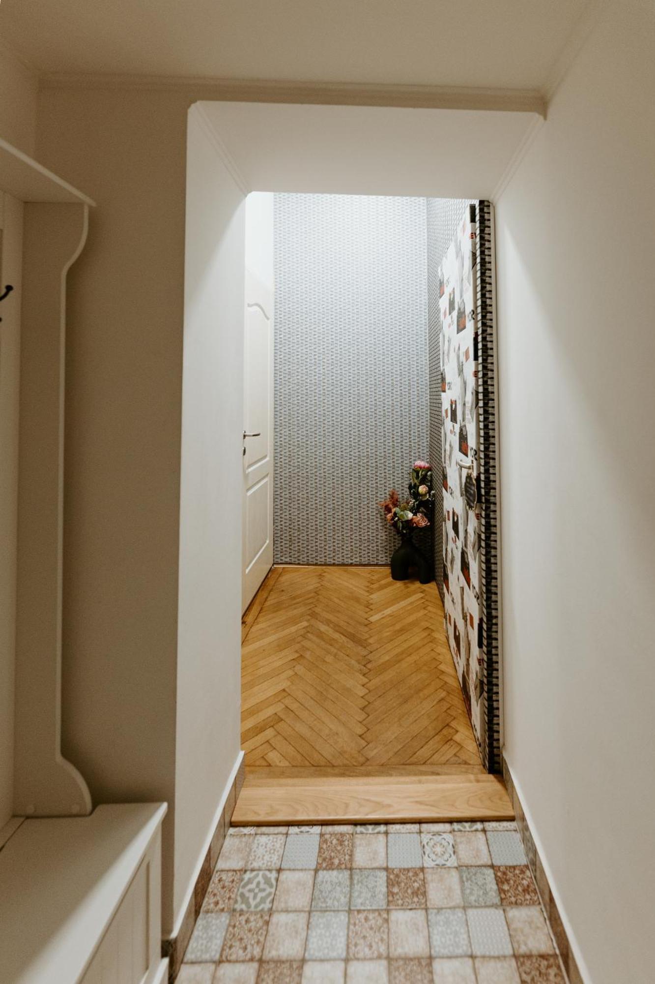 Margaret & Violet Apartments - Peaceful Stay Downtown