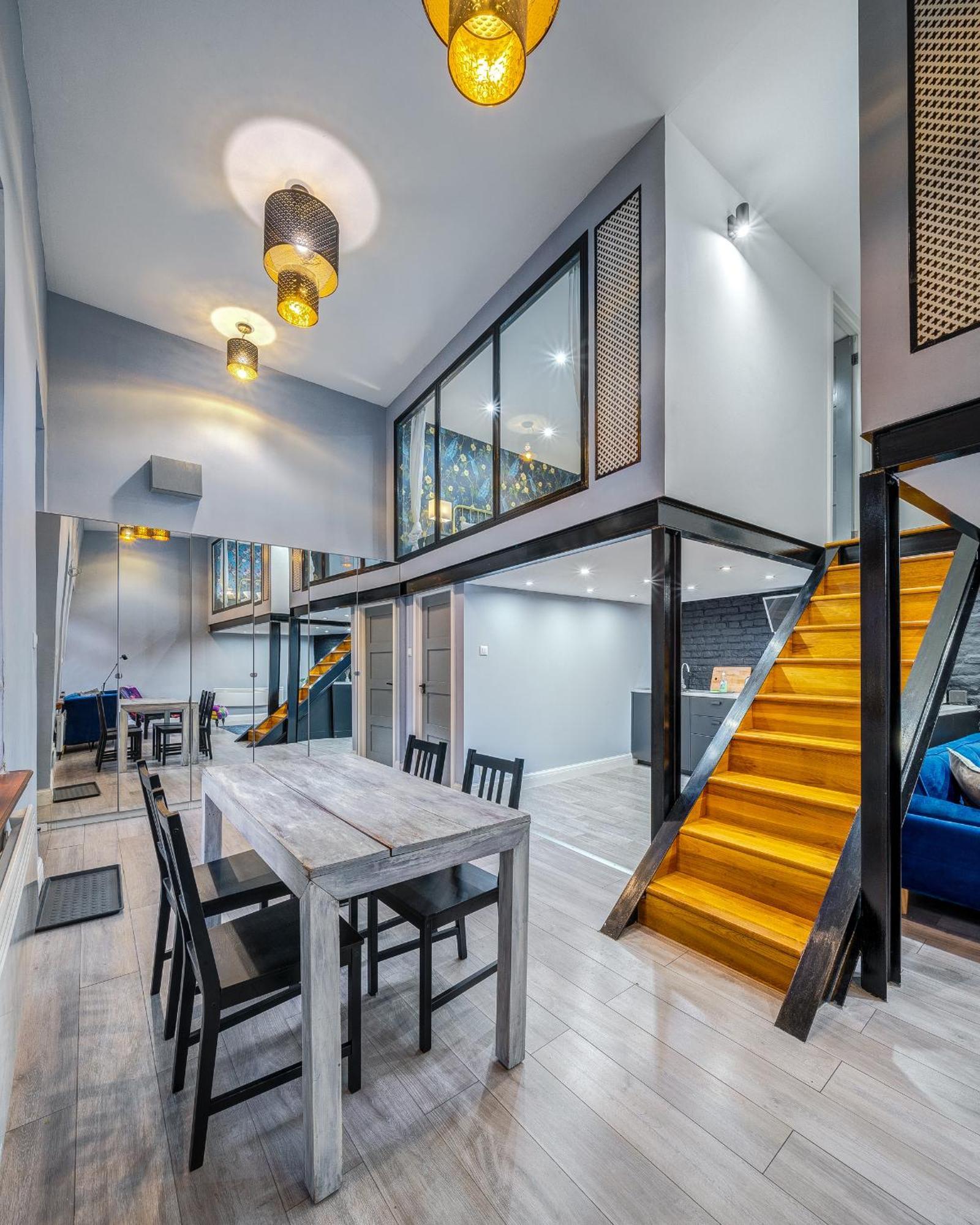 Lejlighed Azure Oasis In The Heart Of The *