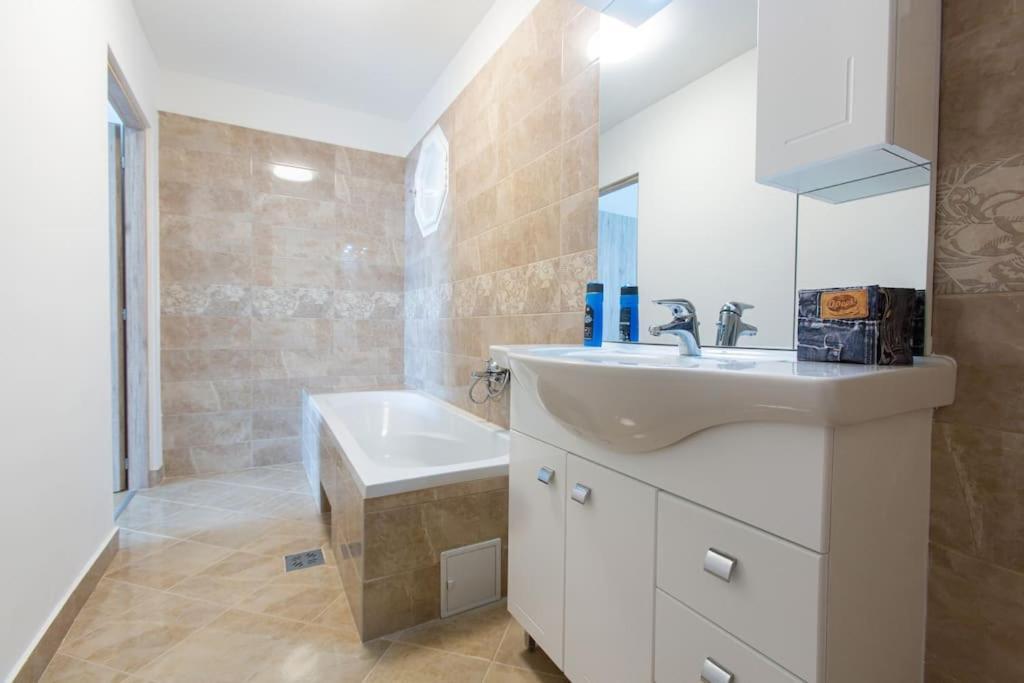 Apartamento Vaci Close To Thermal Baths Budapest