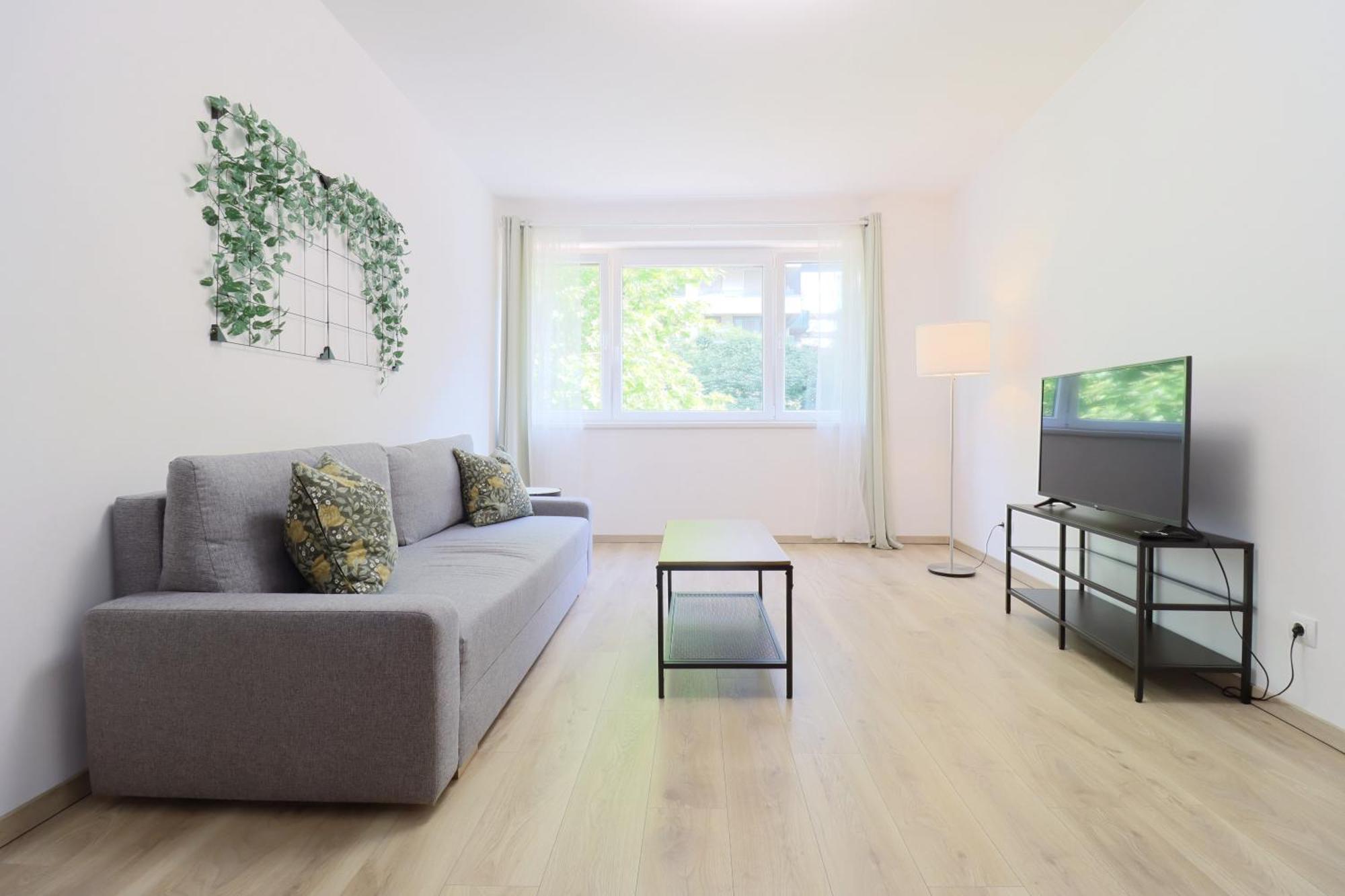 Spring House With Free Private Parking * Budapest