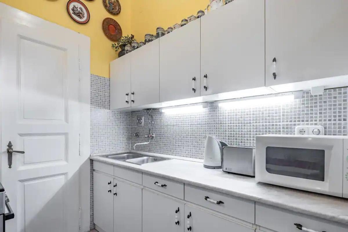 Lägenhet Astoria Budapest