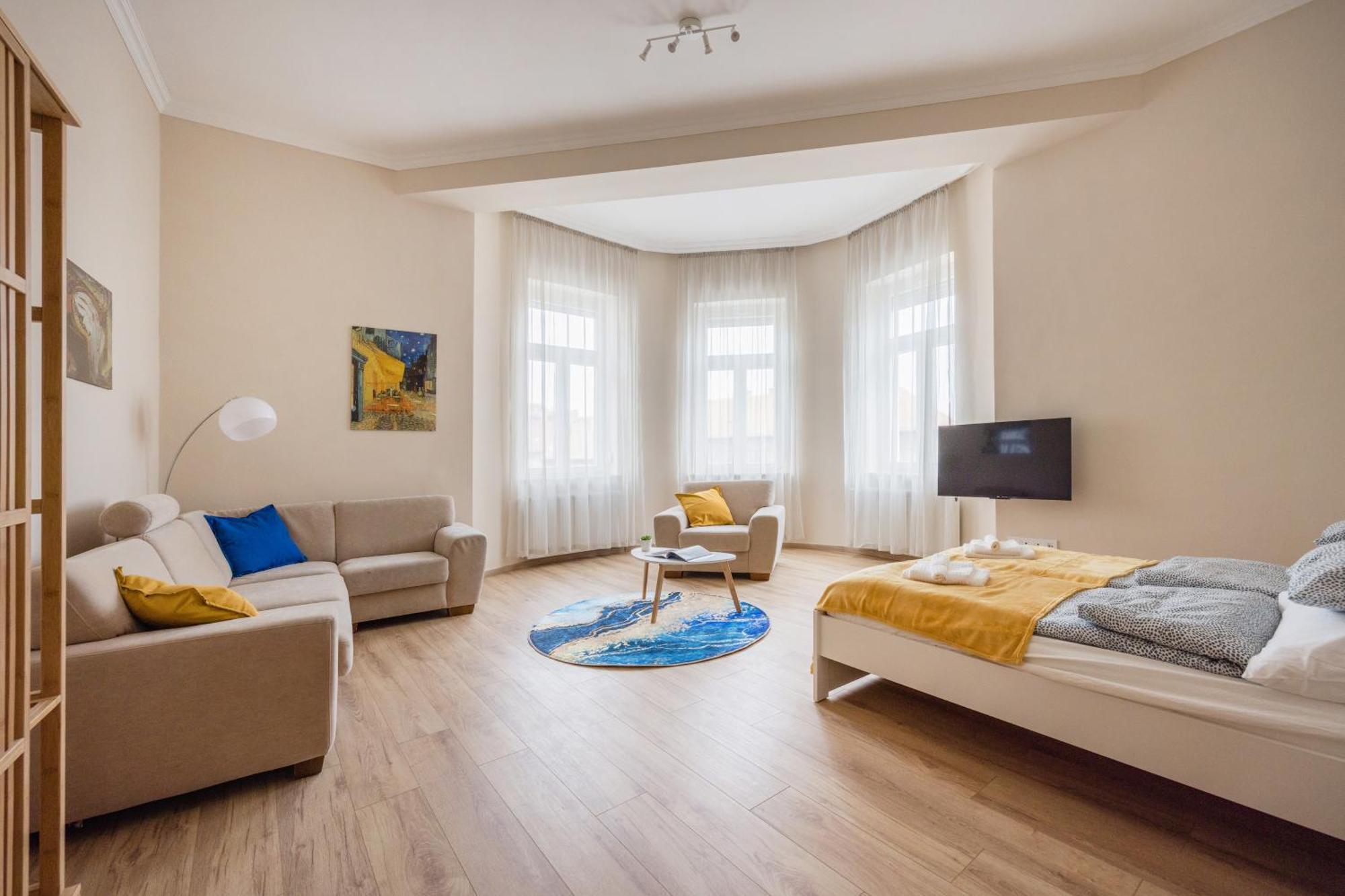 Spacious With 2 Bedrooms In Buda 2a Appartement Boedapest