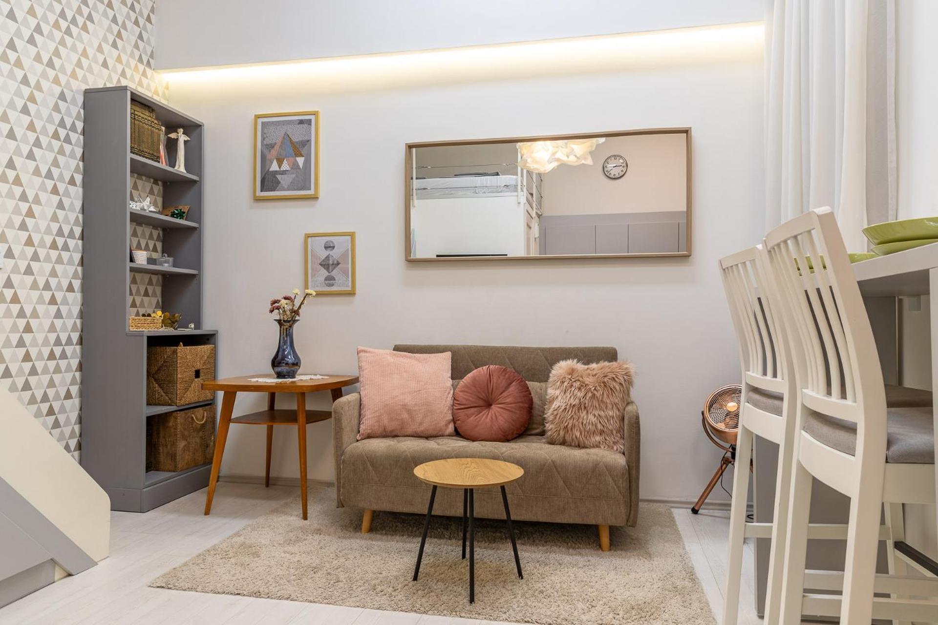 Apartment Star House