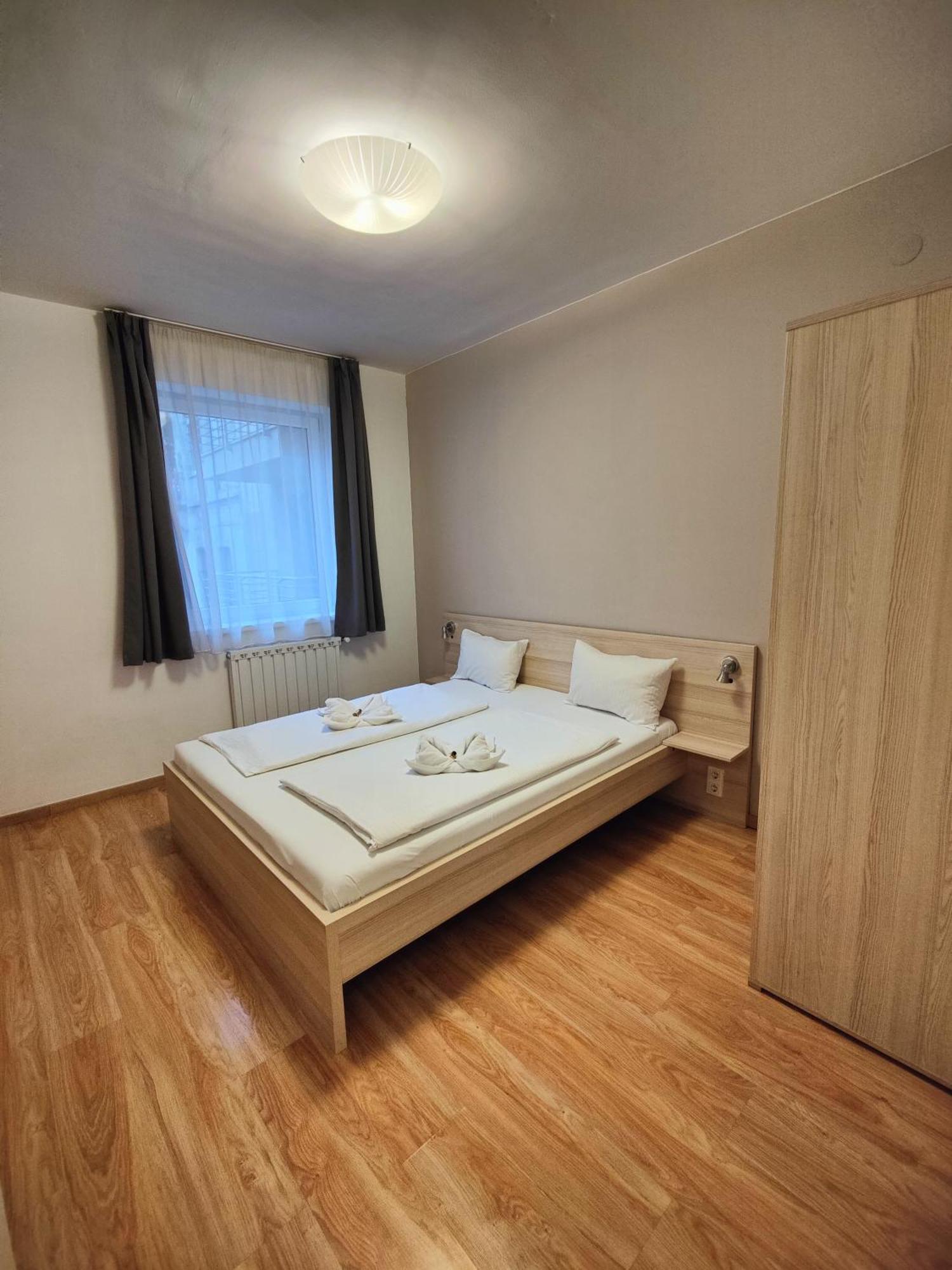Corvin Plaza Apartamentos&suites 3*