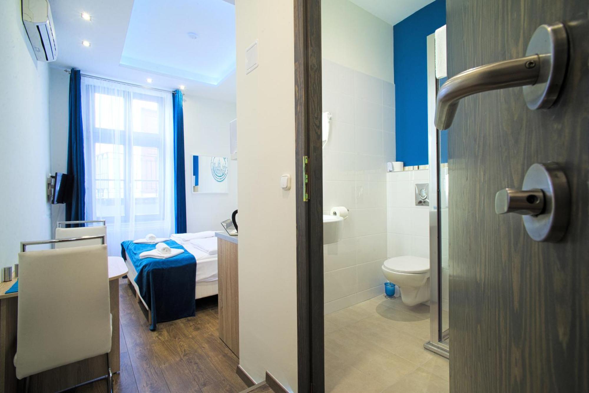 Focus Point Apartment *