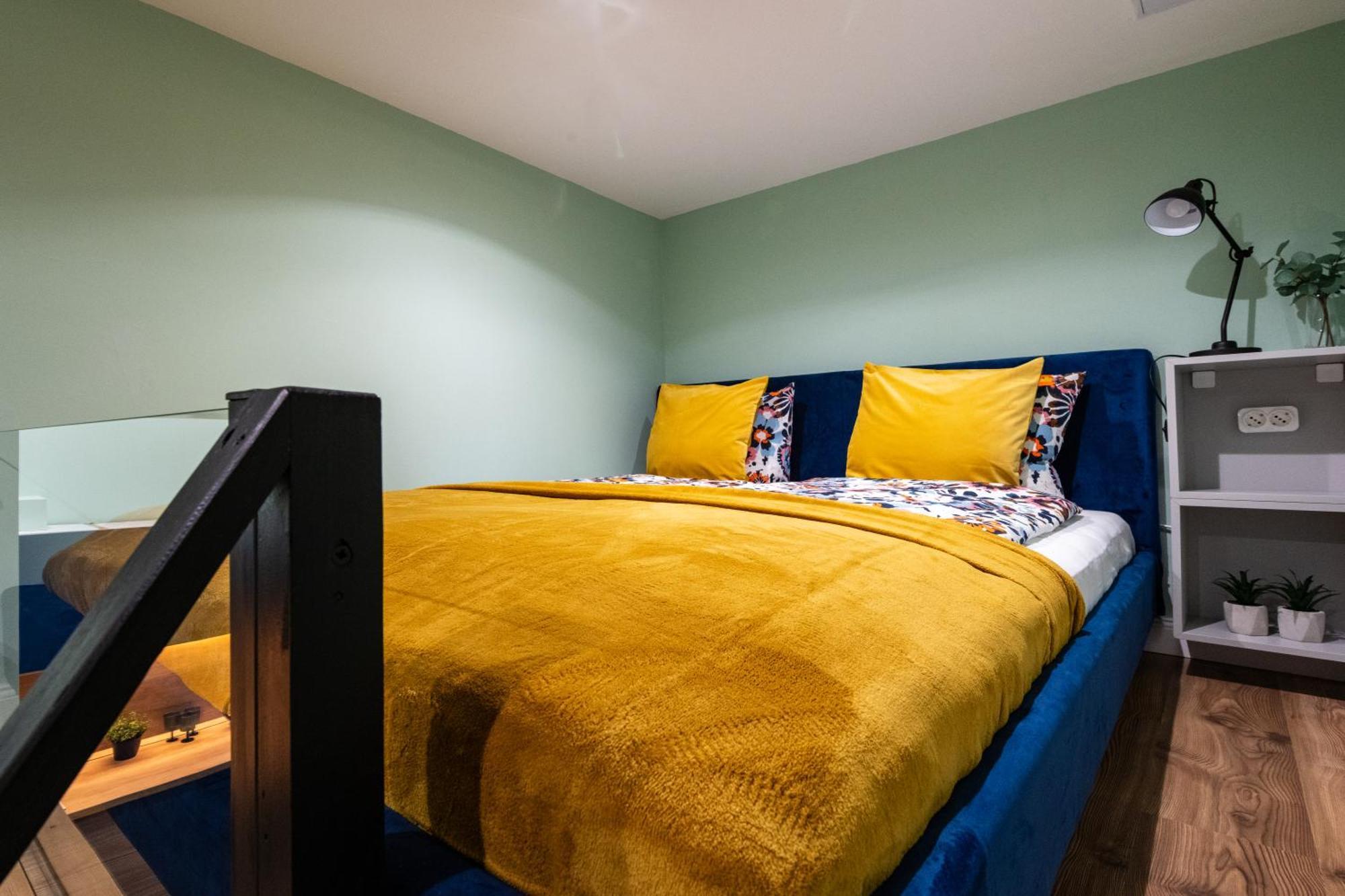 Apartamento Holidays Courtyard