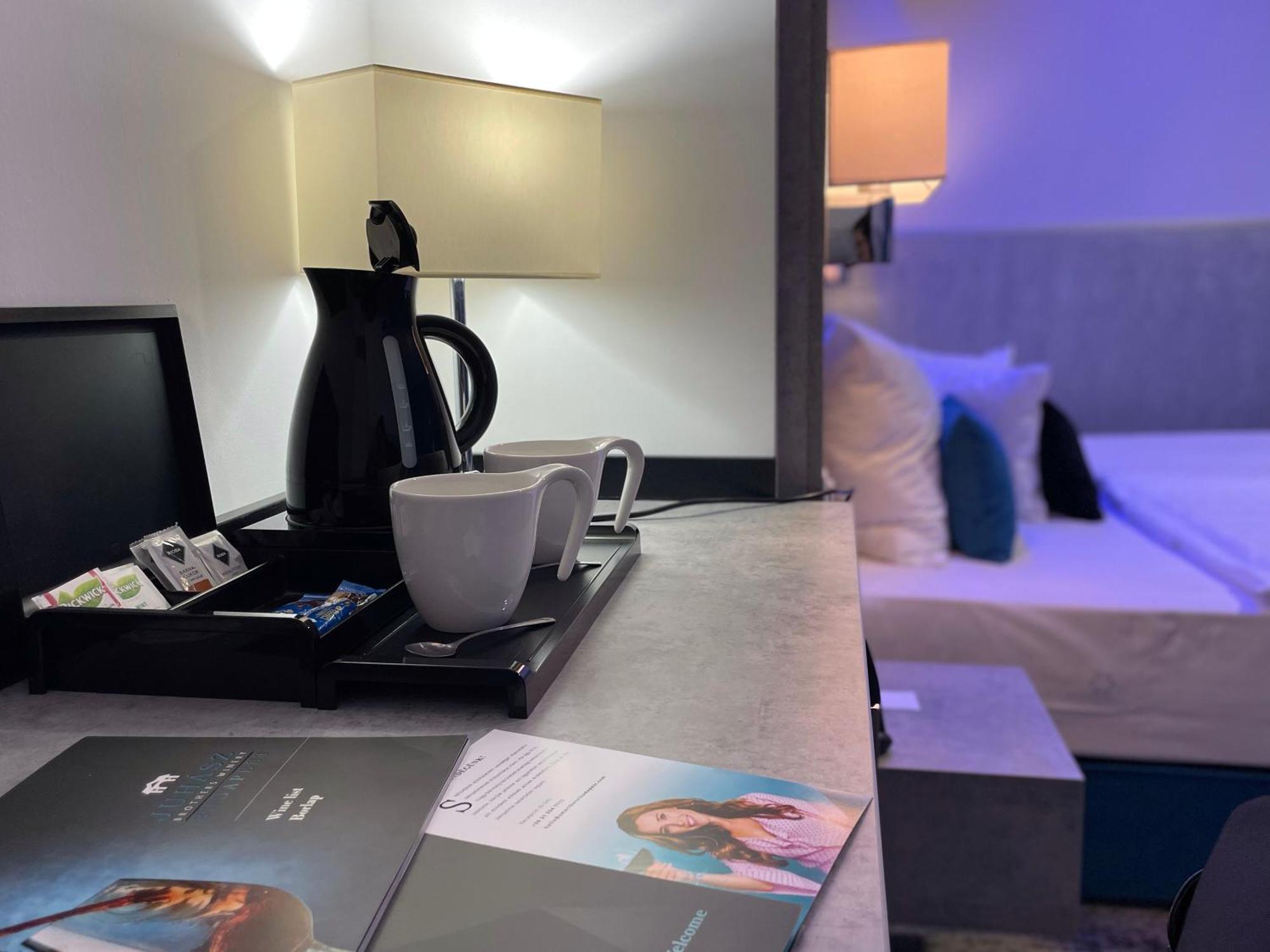 Smart Hotel 4*