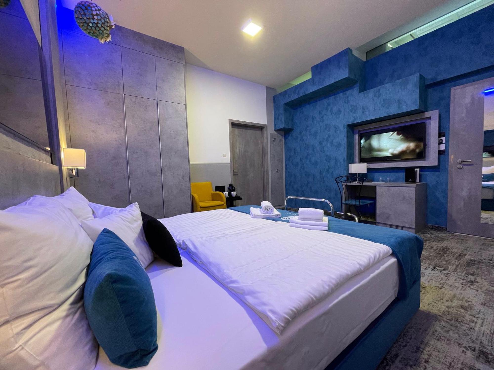 Hotel Smart